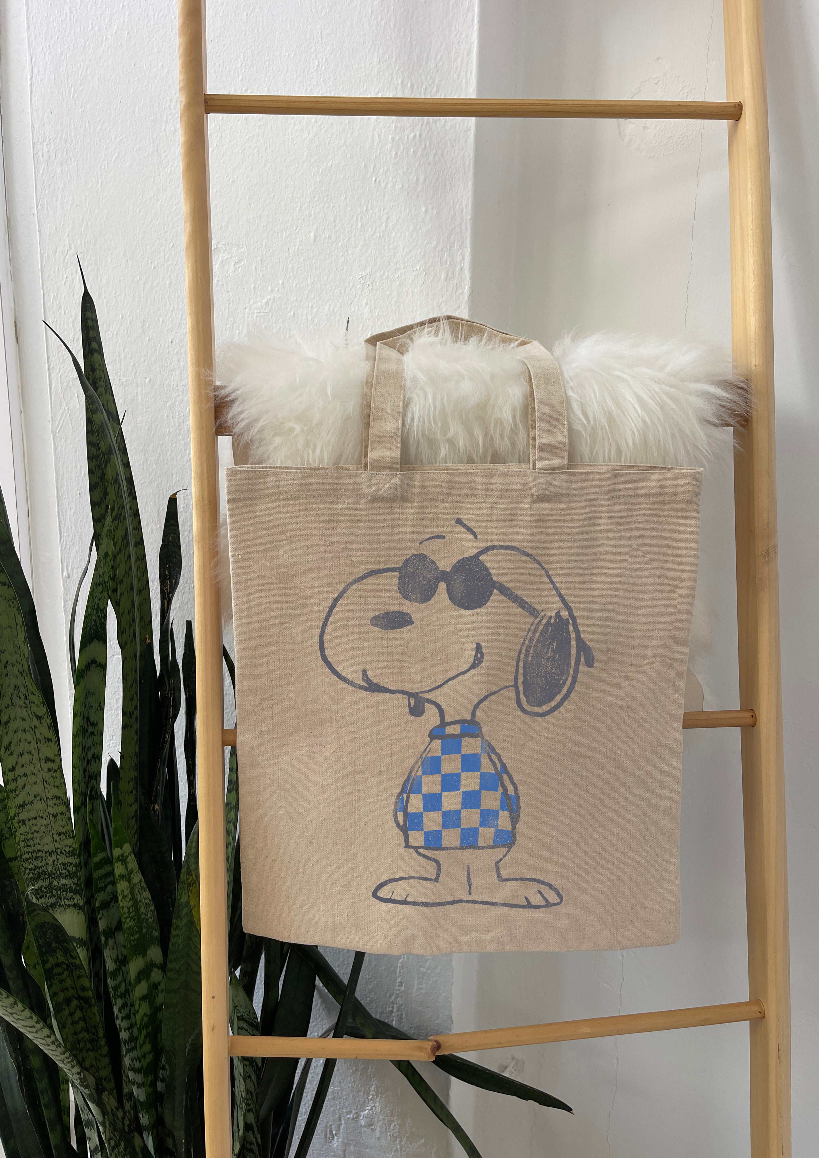 Rad Checkered Snoopy Tote Bag