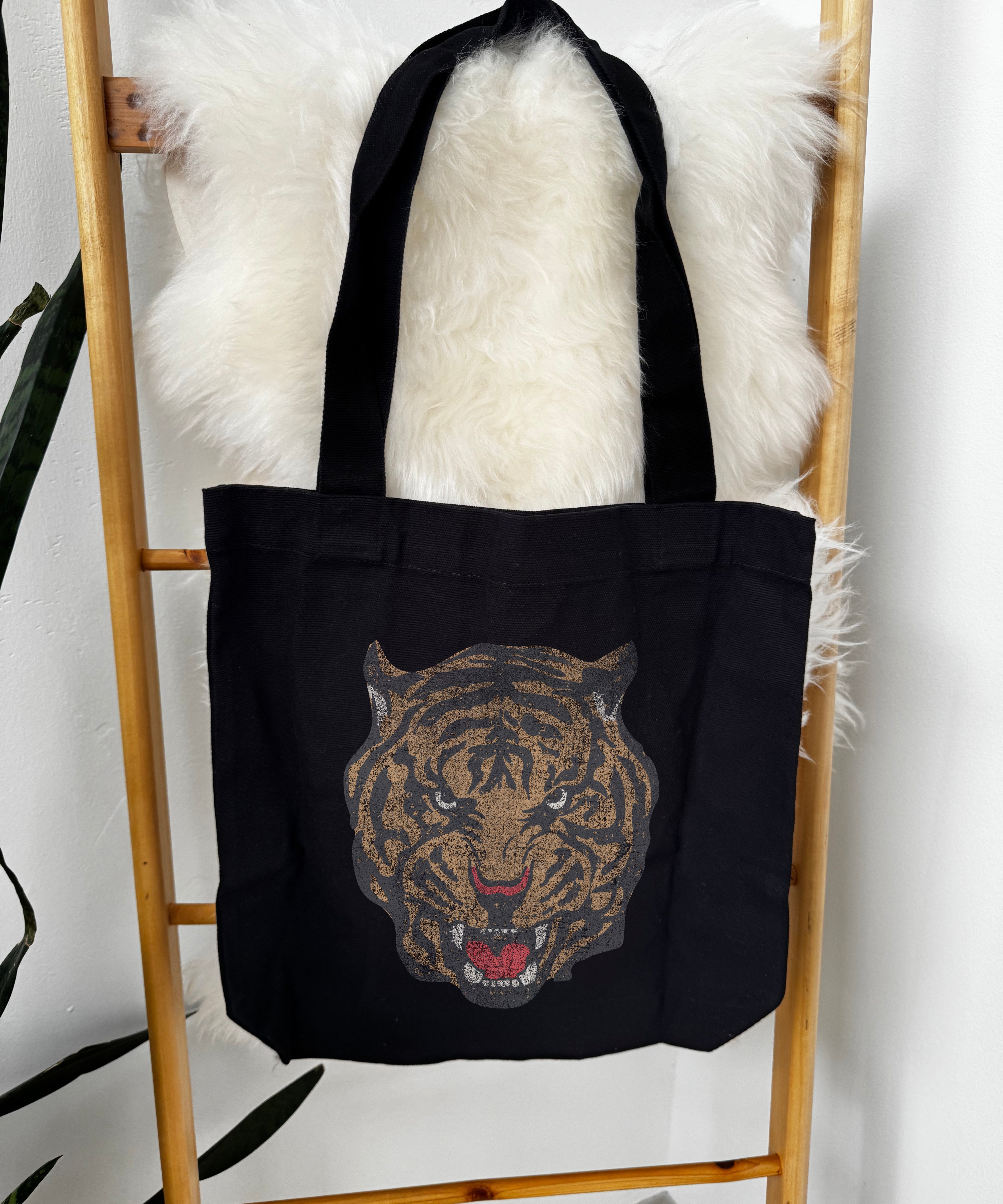 TIGER_BLACK_TOTE.jpg