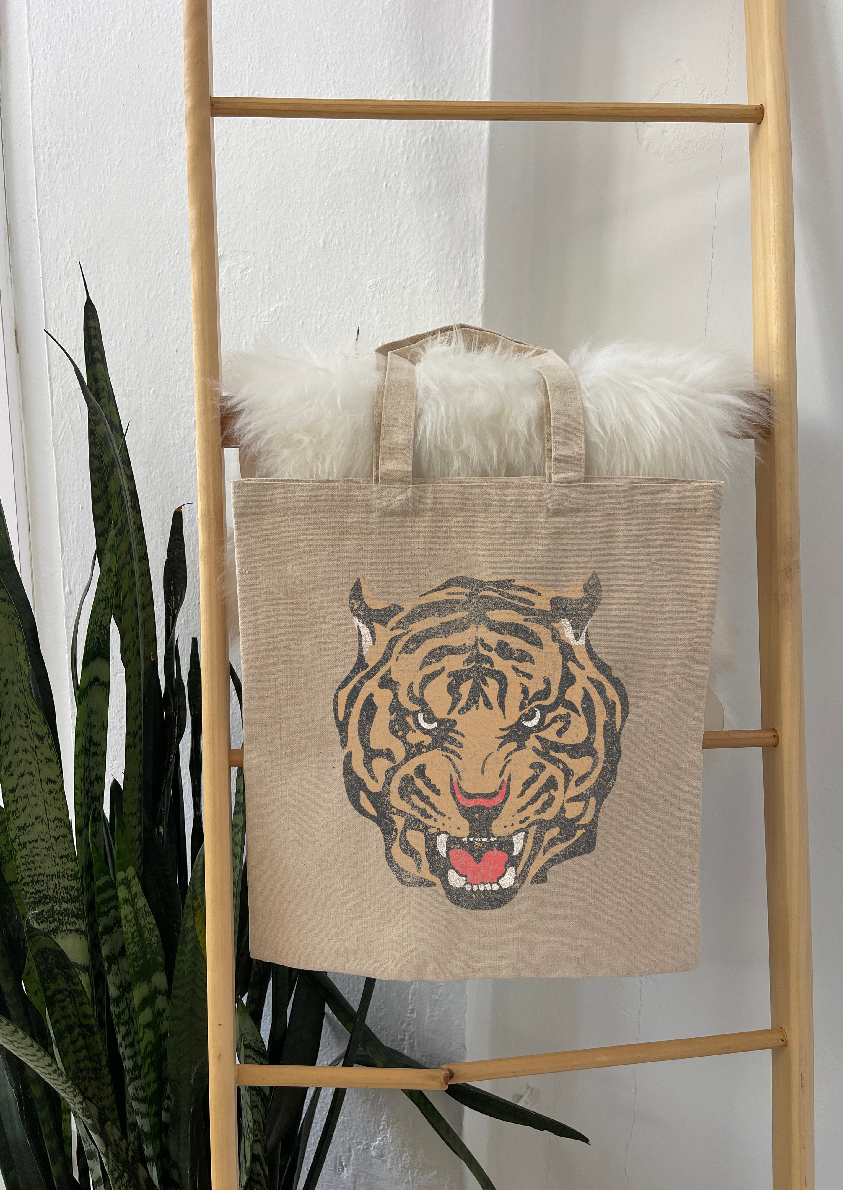 Roaring Tiger Tote Bag